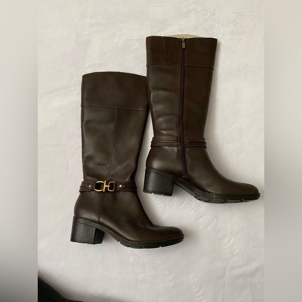 Brown Bandolino boots